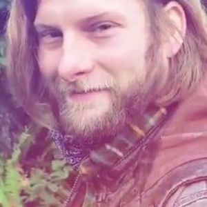 Meet your Posher, Adam